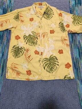 Tommy Bahama Yellow Tropical Floral Camp Shirt 100 Silk
